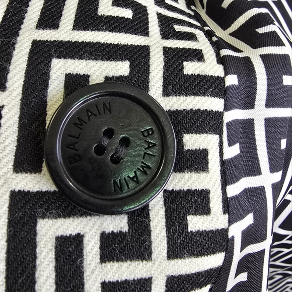 Balmain Monogram Jacquard Coat - Picture 9 of 16